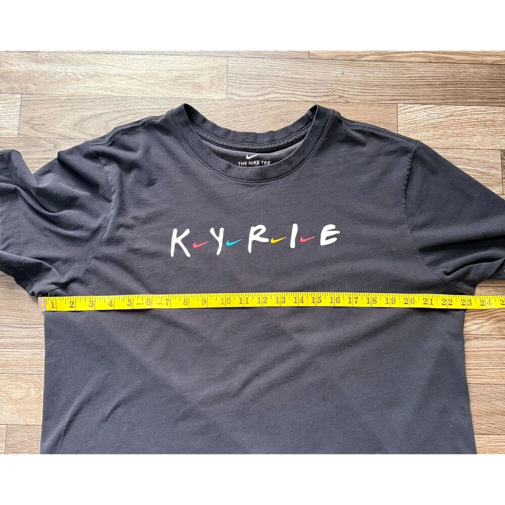 Nike Dri-FIT Kyrie Irving "Friends" Logo Graphic Tee (XL) - Picture 5 of 8